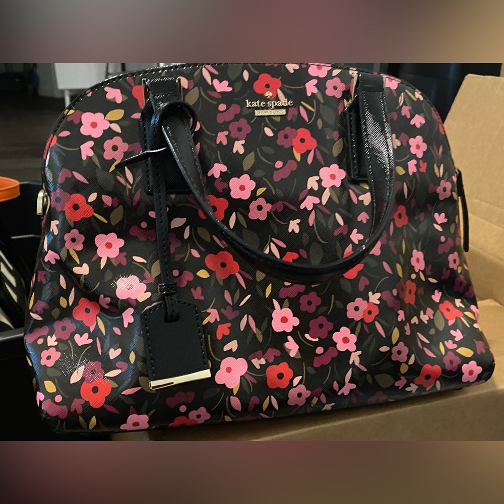 Almost new Small Kate Spade handbag